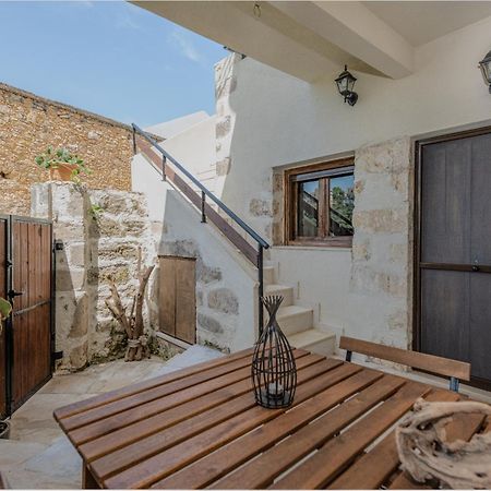 To Patriko Villa Kournás Dış mekan fotoğraf