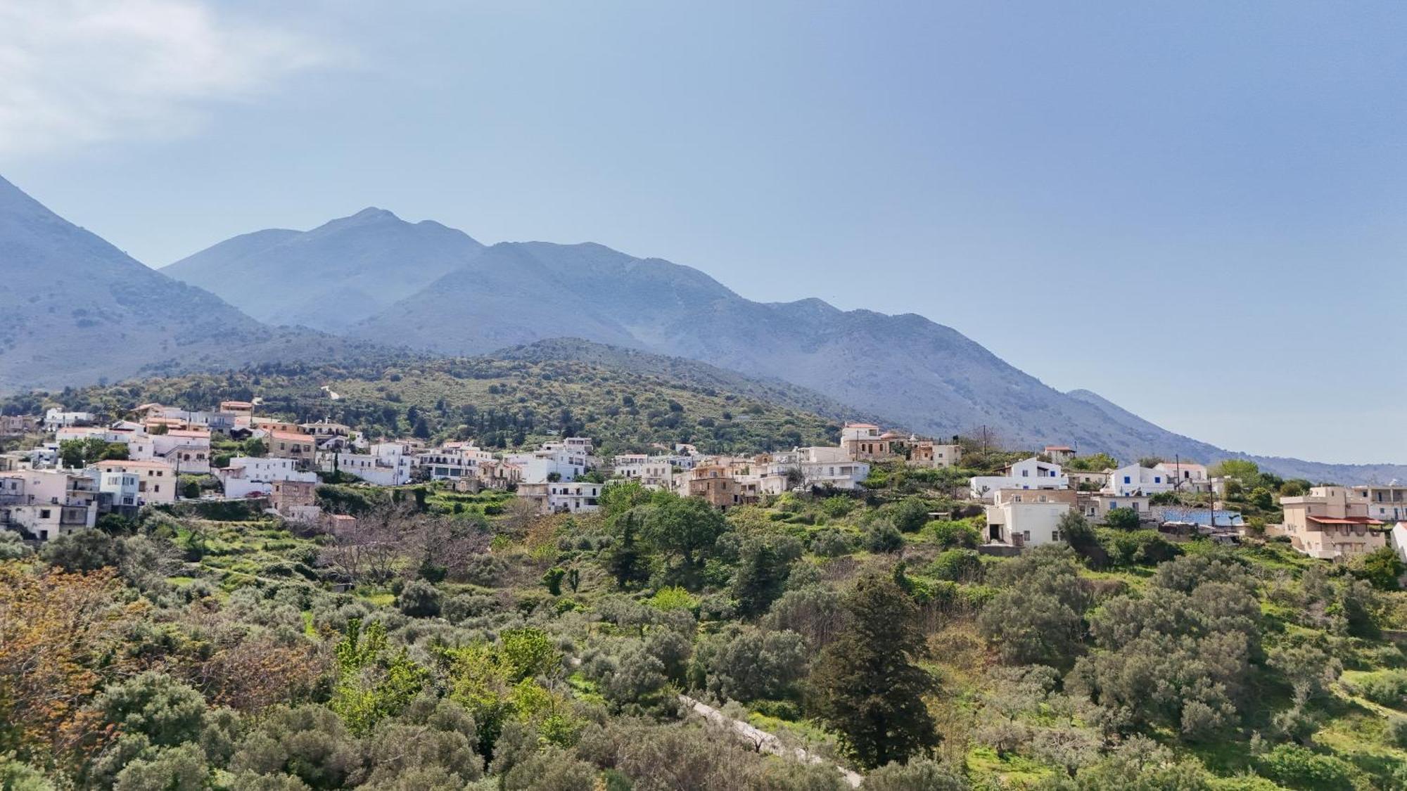To Patriko Villa Kournás Dış mekan fotoğraf